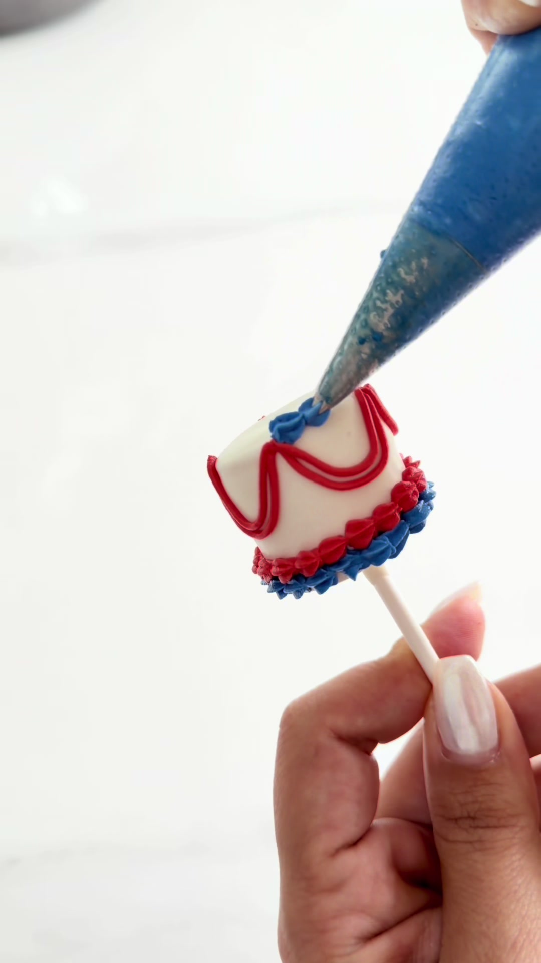 @Cakepopbox