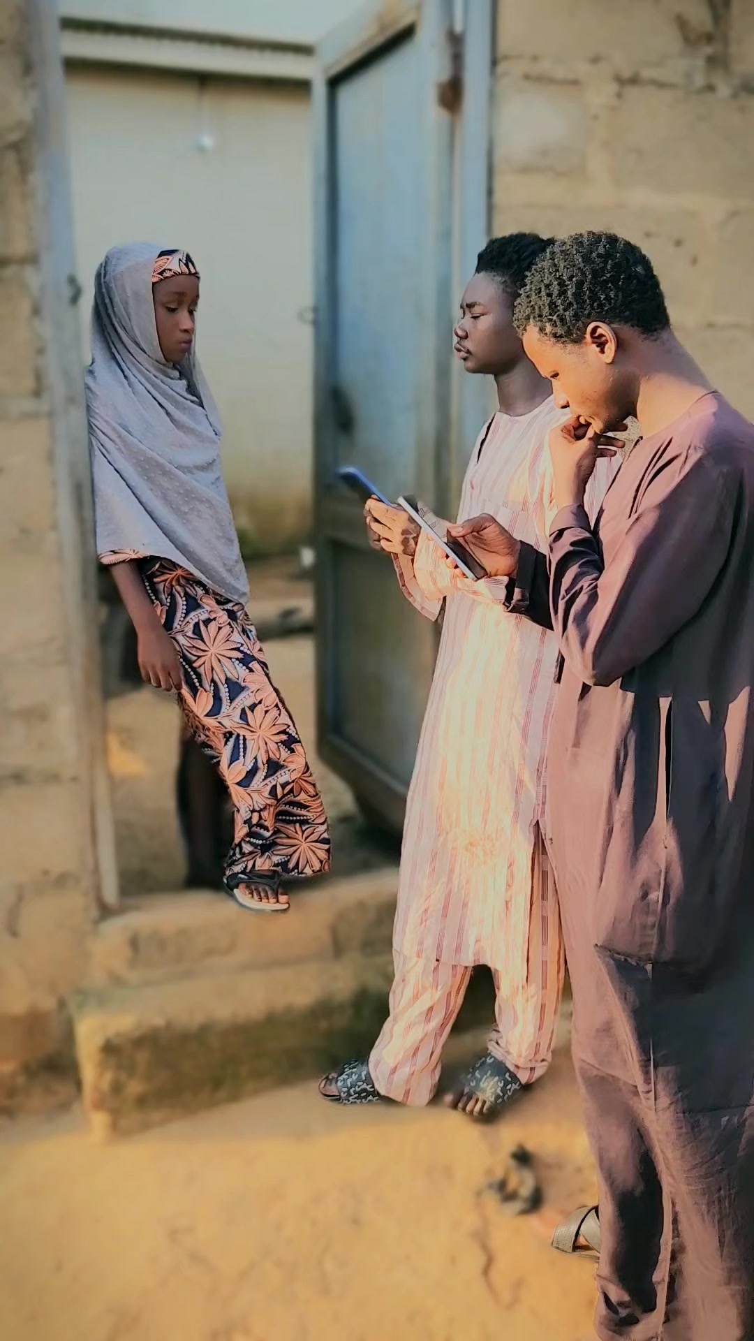 @mai kwaila ne saikadaure