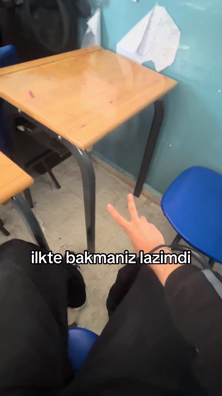 @11-Bayaaaanlar🌹