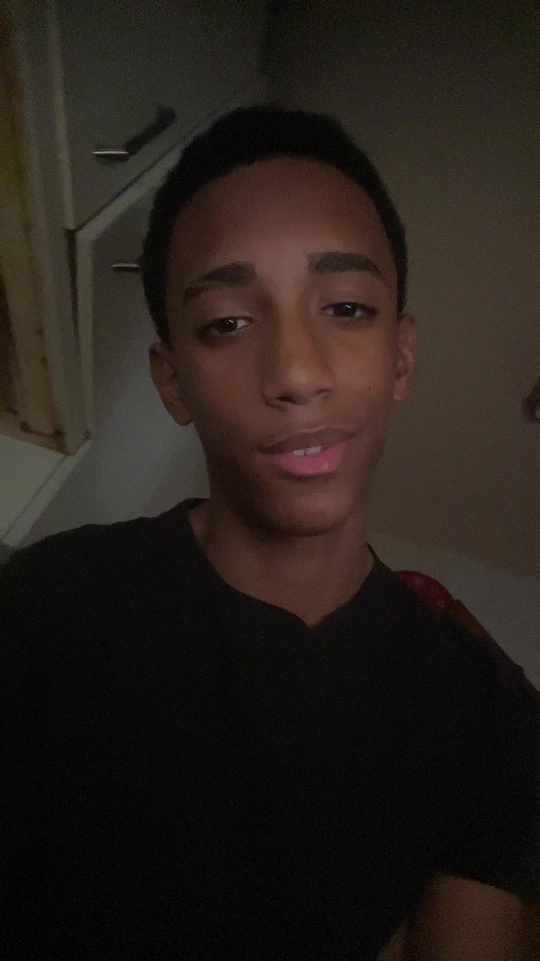 @izan.cm
