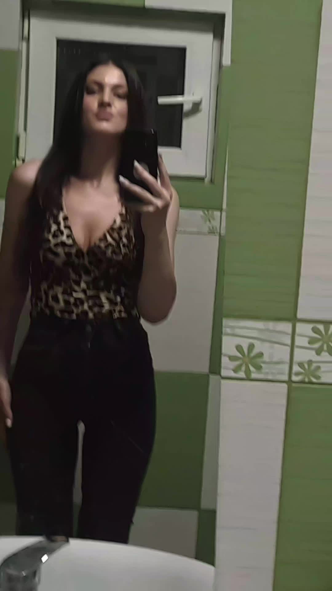 @andreeaoros60