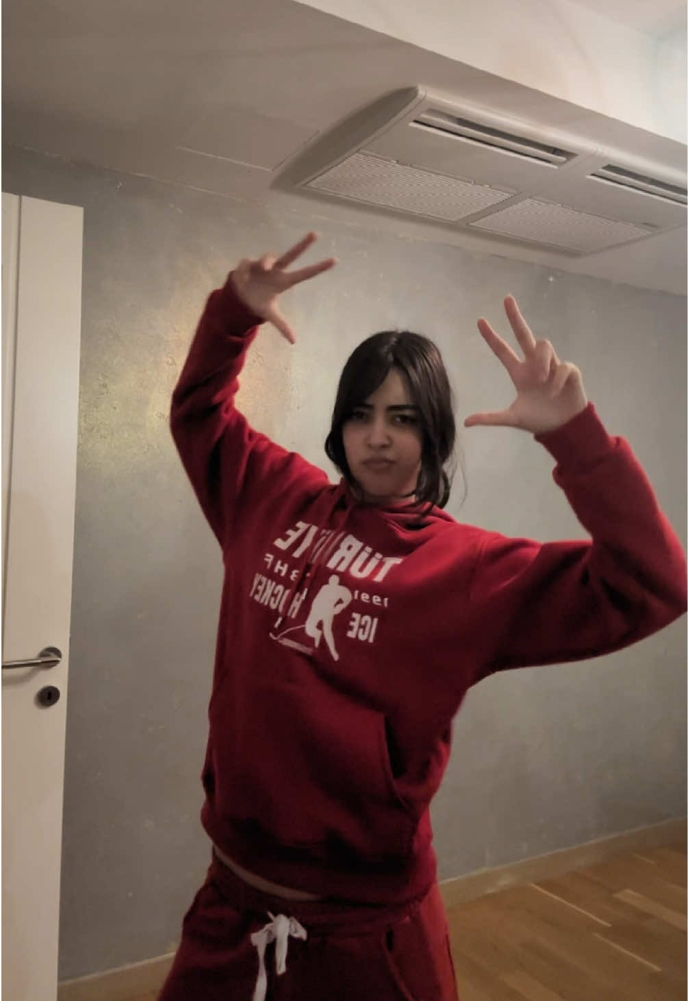 @n4zenin