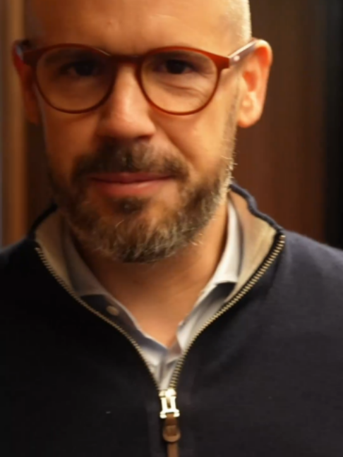 @Kőszegi András márkatanácsadó