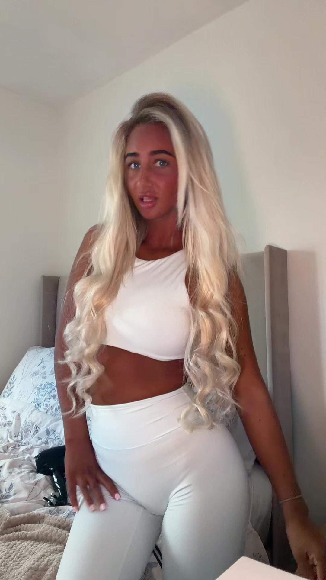 @pxlxaa24_