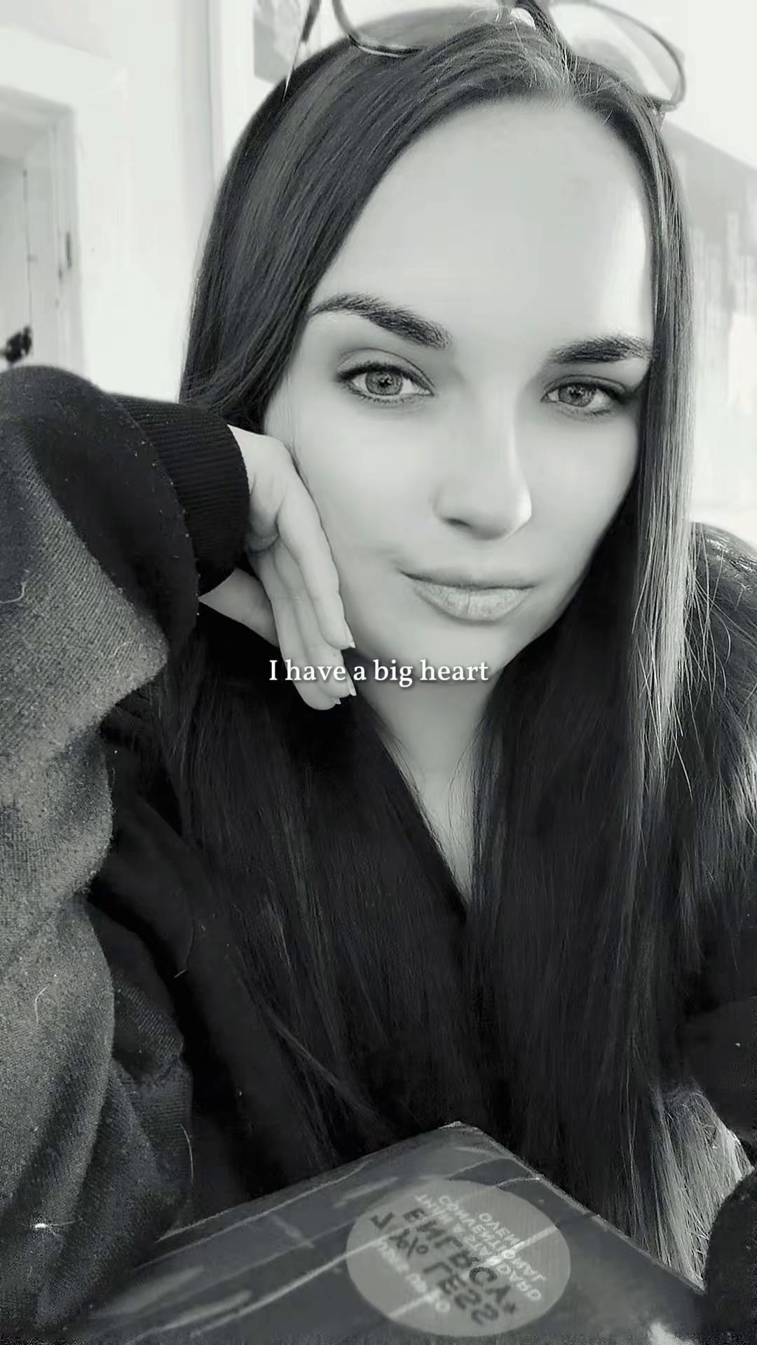 @𝓡𝓪𝓬𝓱𝓮𝓵-𝓛𝓸𝓾𝓲𝓼𝓮🖤