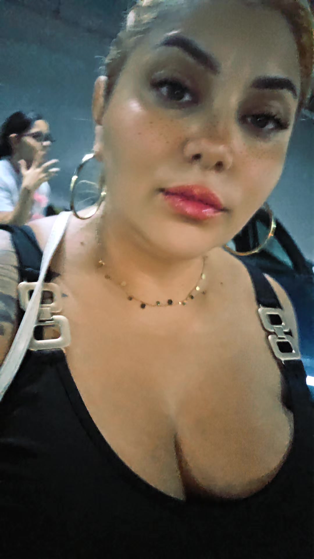 @E.V🖤🚬