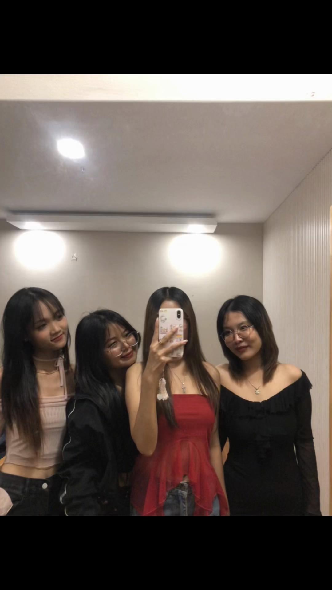 @Hsu