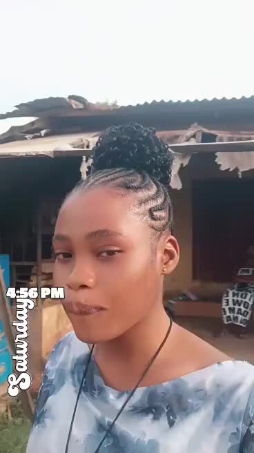 @queenjenni