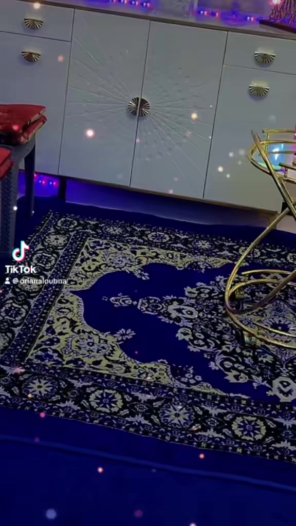 @orianaloubna