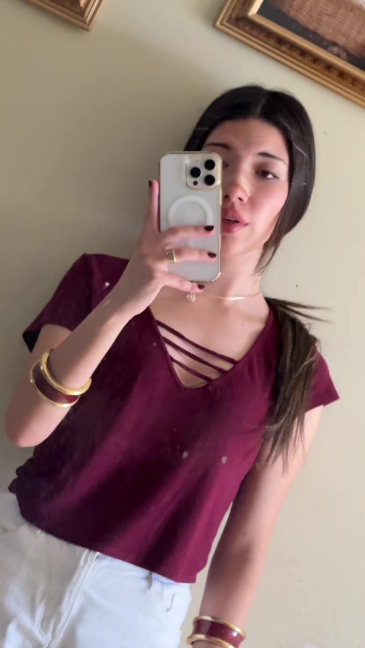 @VICKY ♡