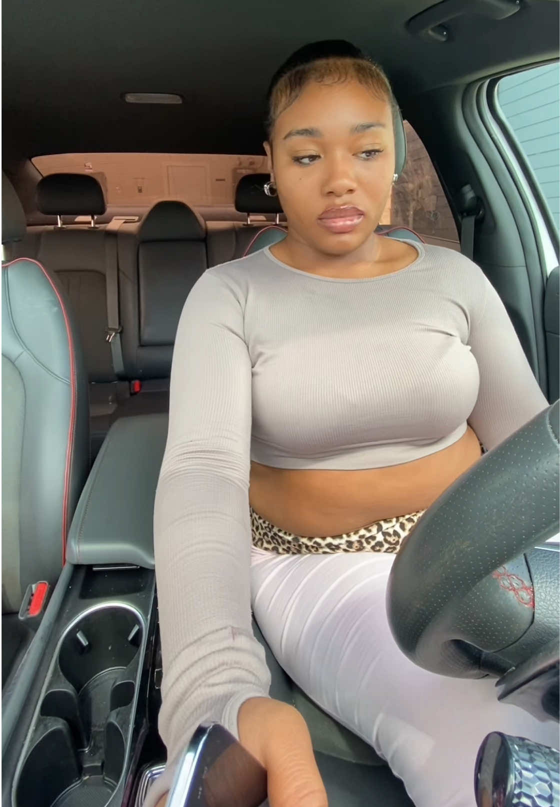 @mynameboujee