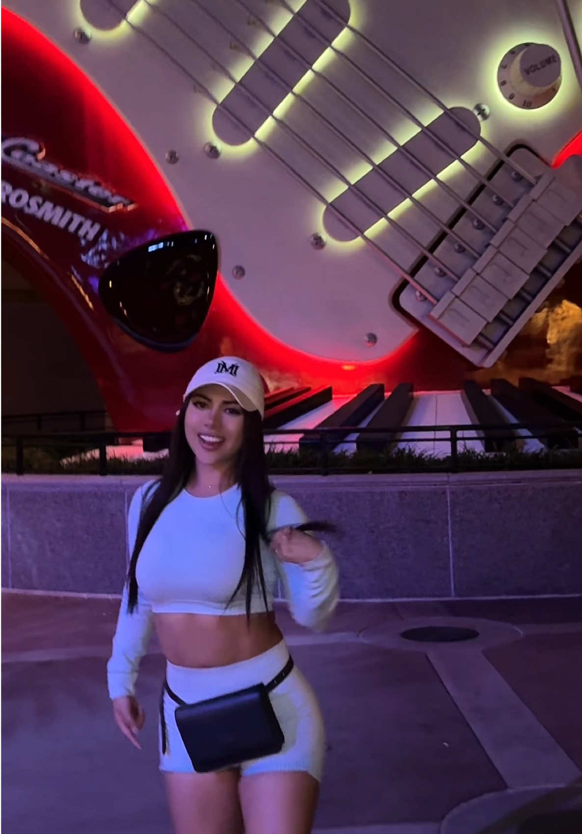 @milamoreno374