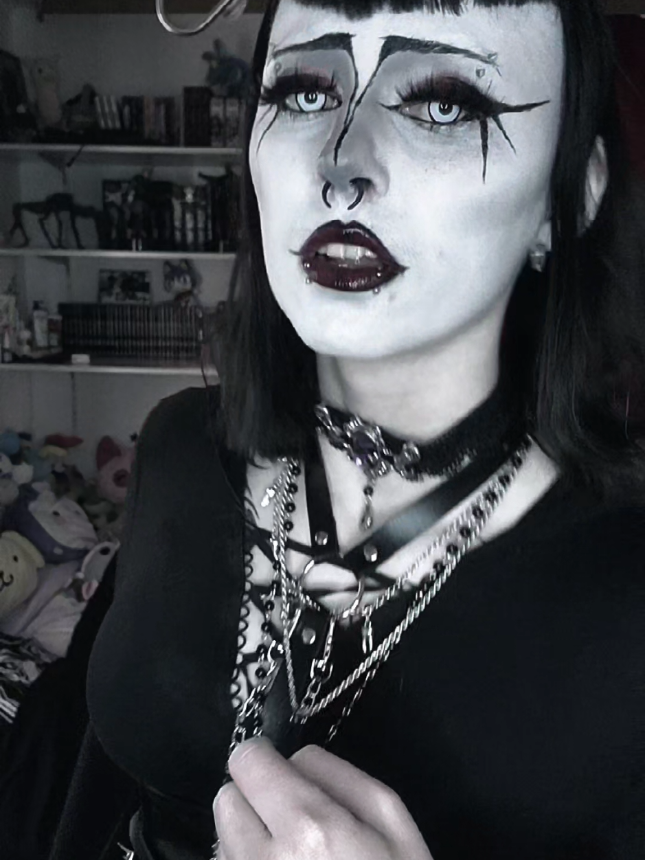 @🦇