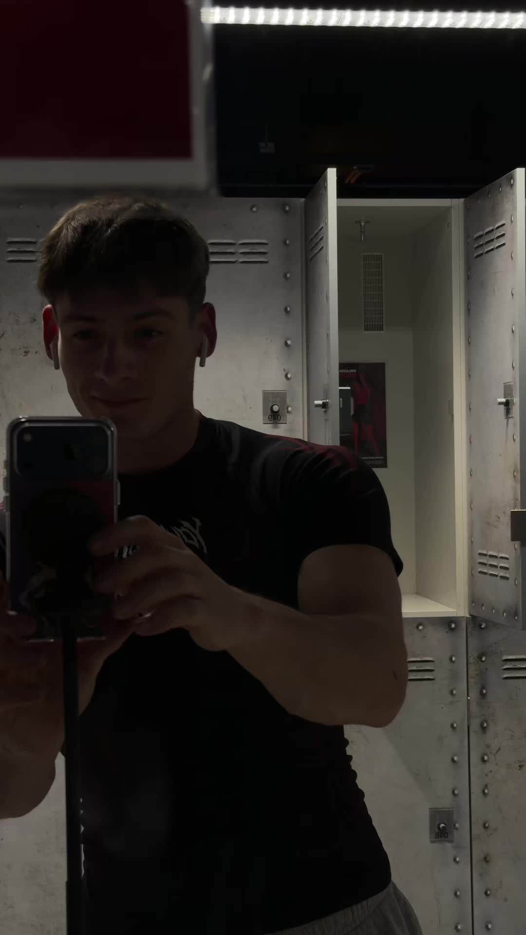 @Tobi
