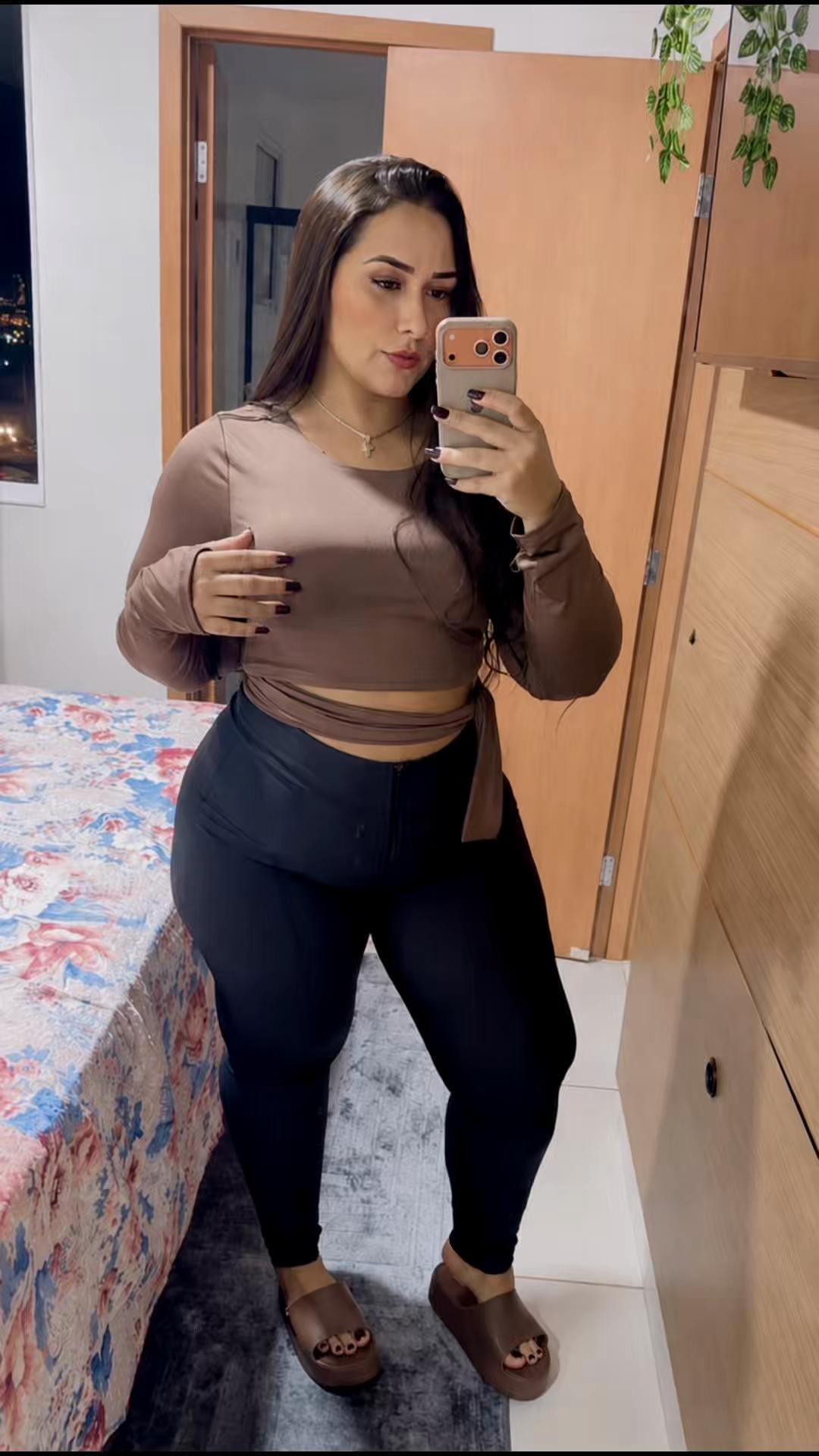 @Thays Alves