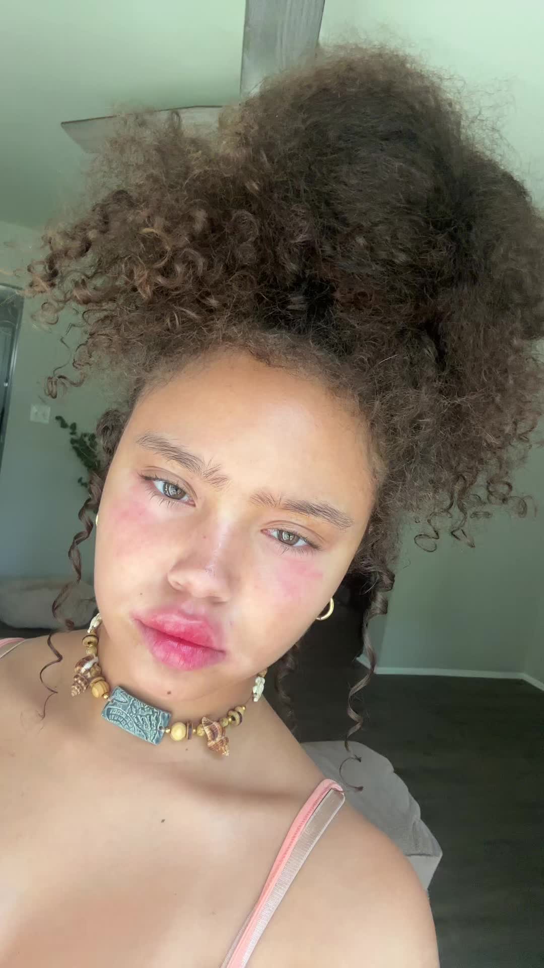 @Leilani