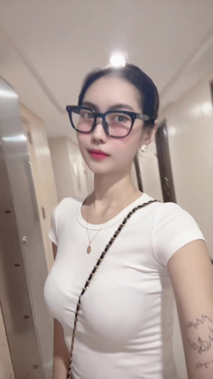 @momofone271
