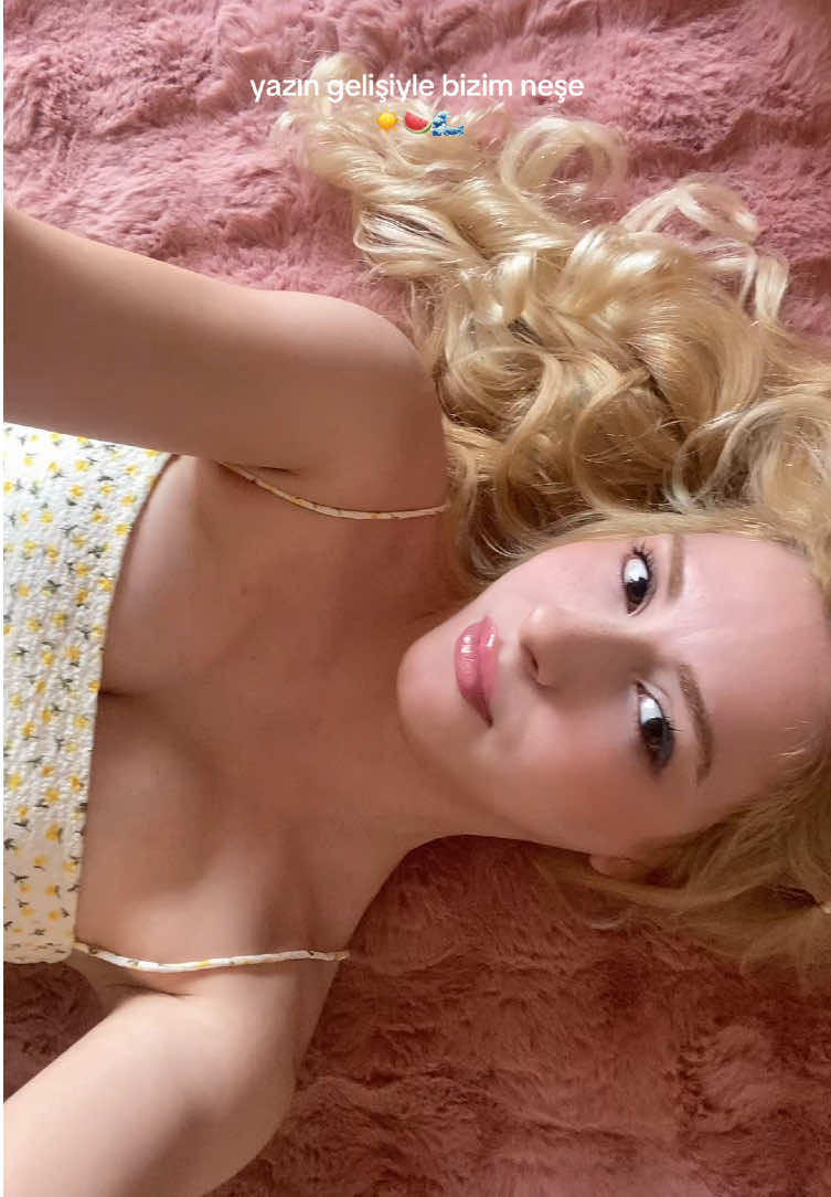 @౨ৎ𝓂𝑒𝓁𝒾𝓈 𝑜𝓃𝒾𝓏♡