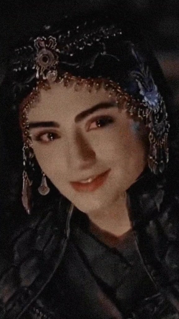 @Esraa Amoon🍓🌕