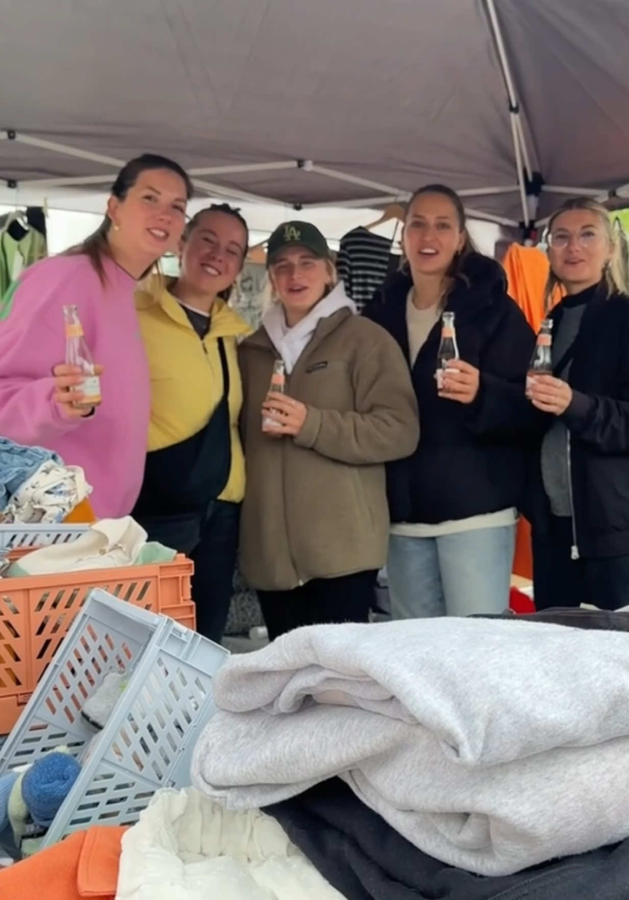 @Weiberkram Mädelsflohmarkt
