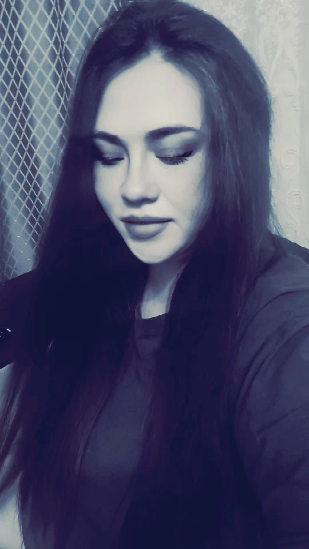 @Виола