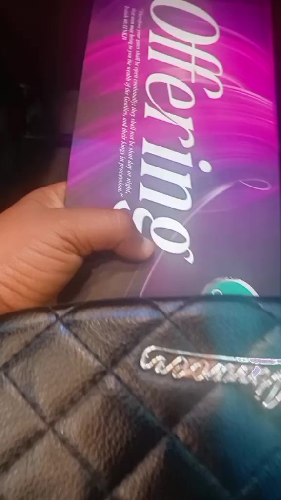 @Tiwaconcept