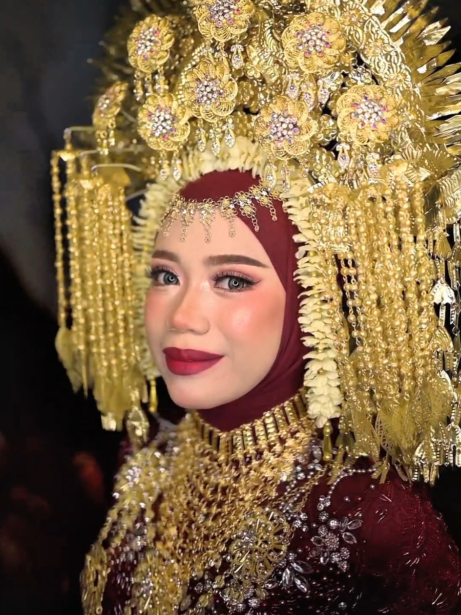 @Bunsi Listriana ๐ฎ๐ฉ๐ฒ๐พ