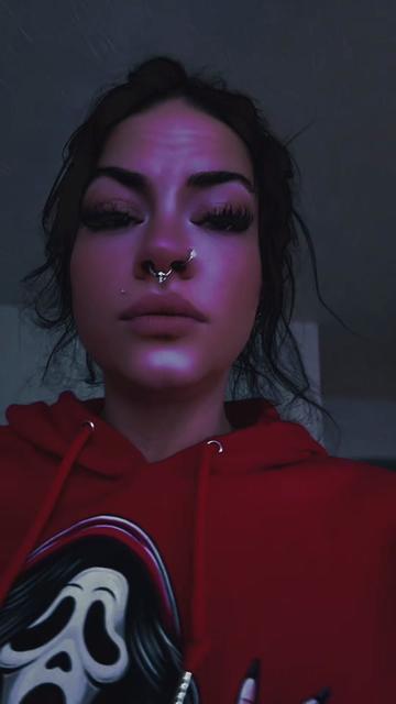 @UnrulyDamsel