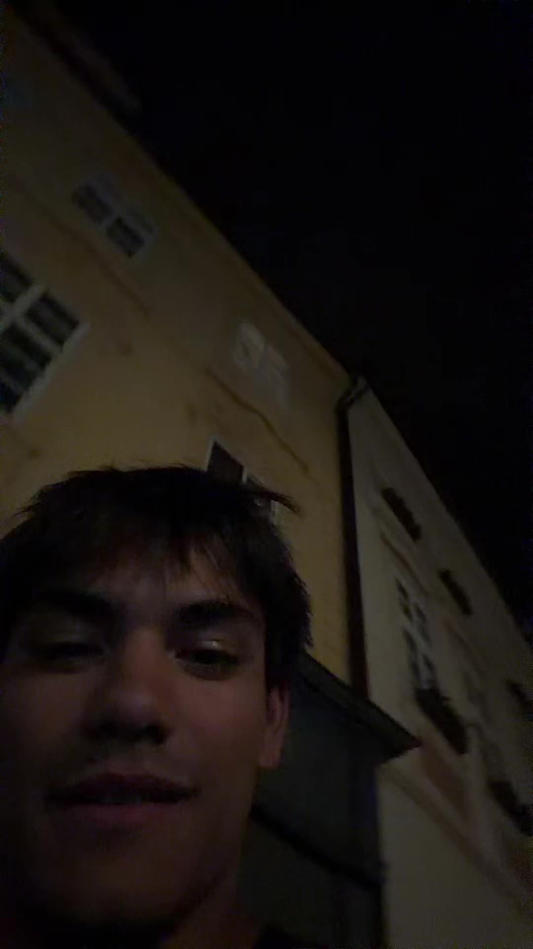 @Malv
