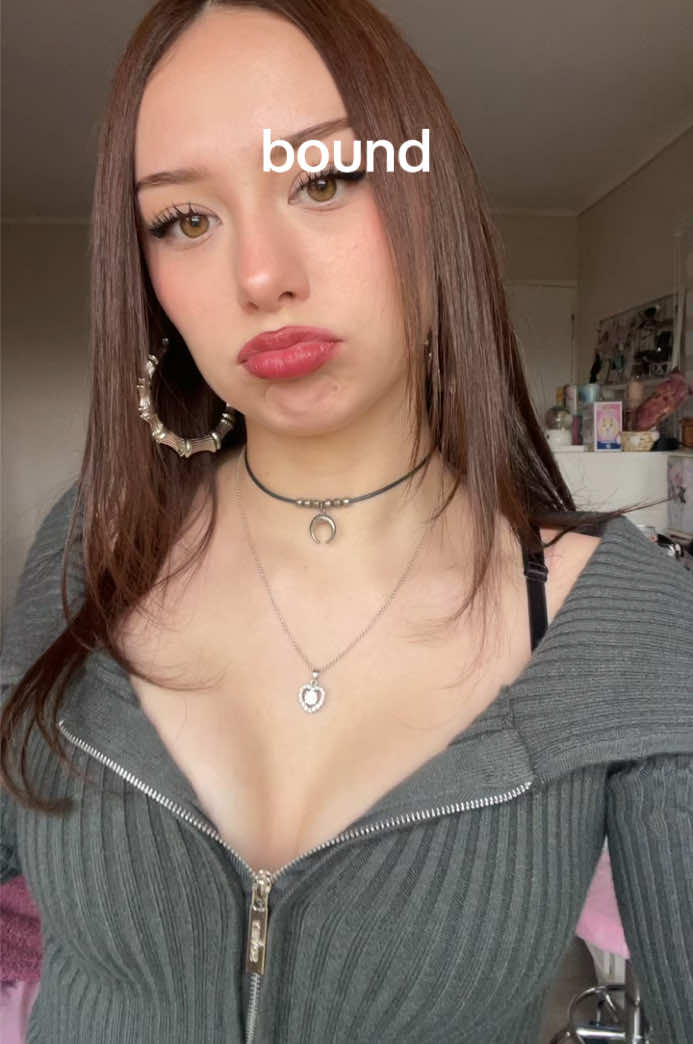 @🪽