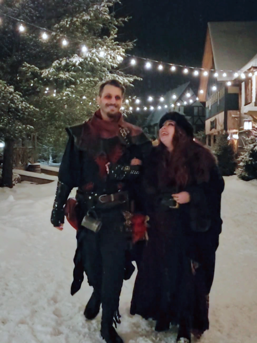@LarpCouple