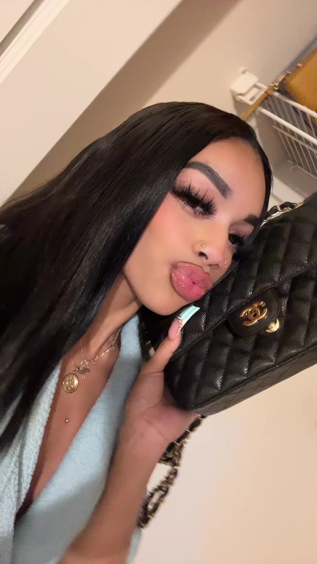 @Feen4._julia