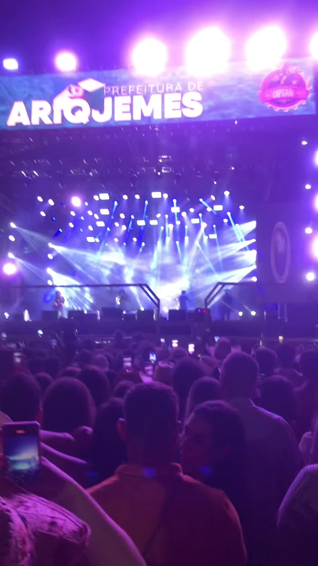 @Maria Luíza