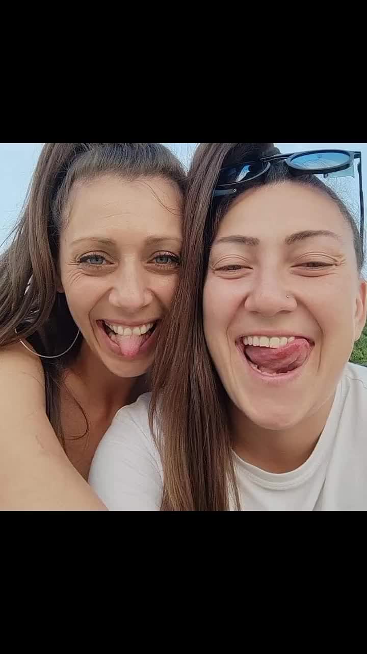 @MollyPWRGRL