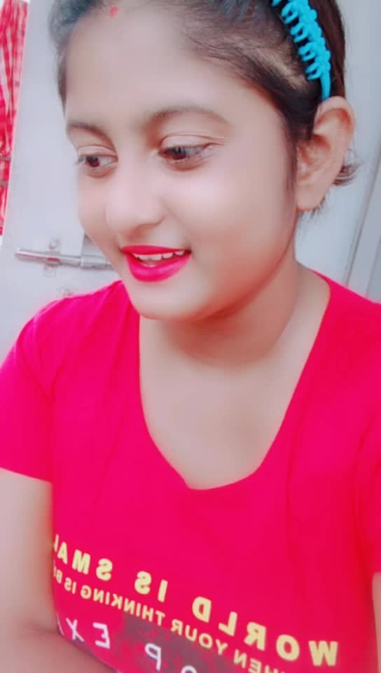 @Sonia 👑 Queen..02