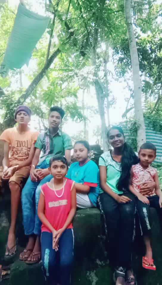 @꧁༒☬കിടുകാച്ചീസ് ☬༒꧂