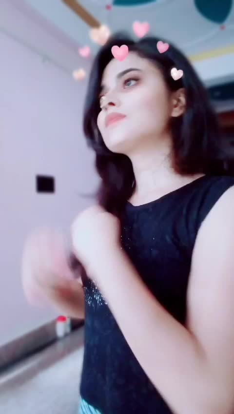 @🤳 queen 👸 Ashu&hearts;️