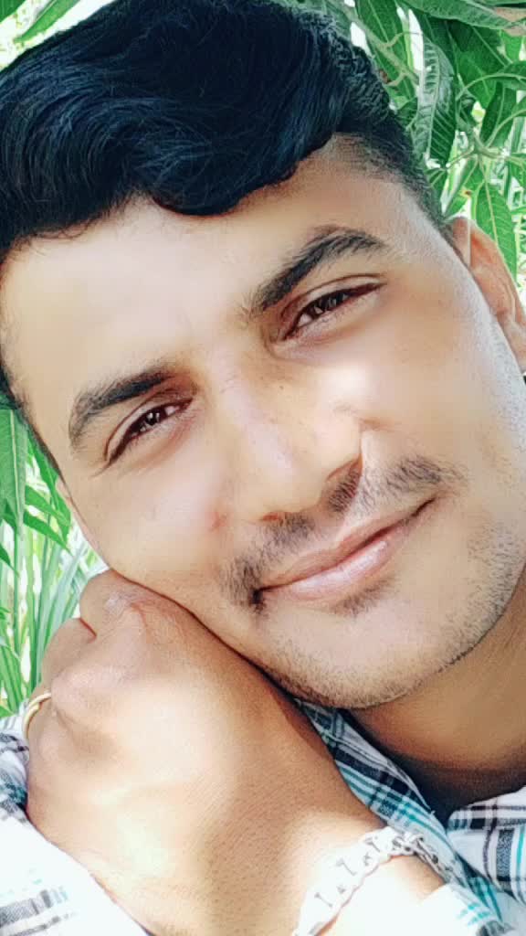 @🥰PRAVIN GARJE🥰
