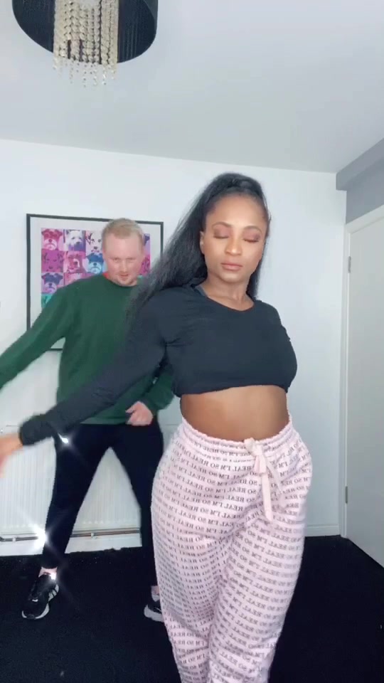 @Miss_Emsj