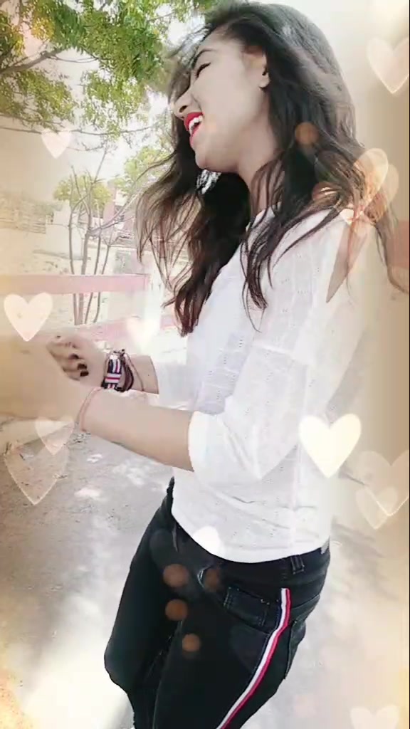 @call_me_mona