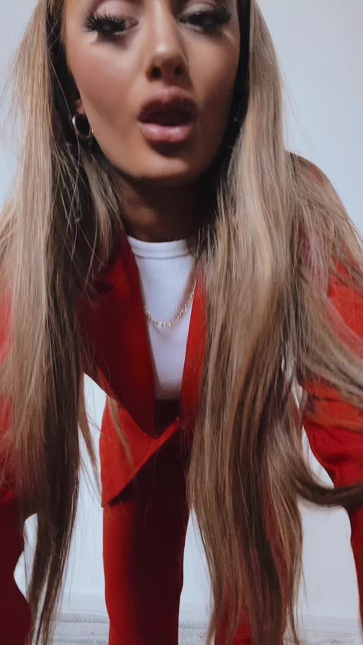 @anyagrieve2