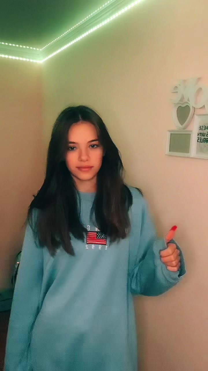 @VLATESSA ✪