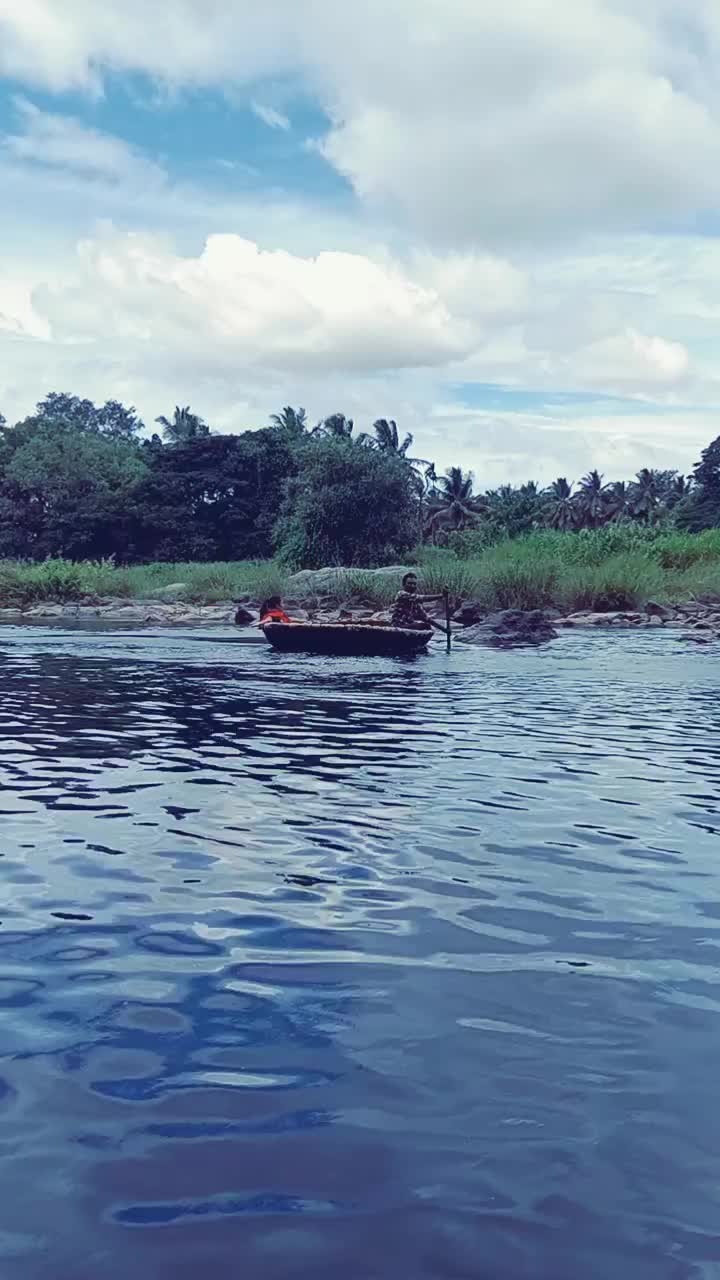 @vinoothana