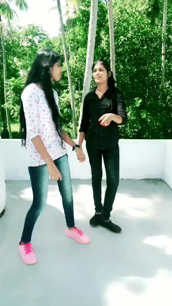 @Anjuz__Ranjuz