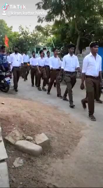 @kiran kattar hindu