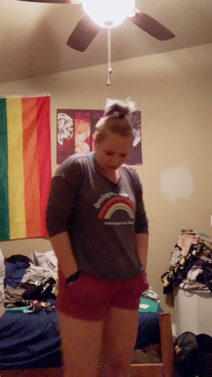 @LGBiTches