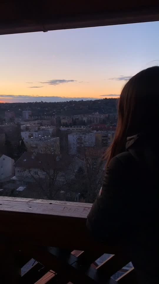 @Viki és Sári