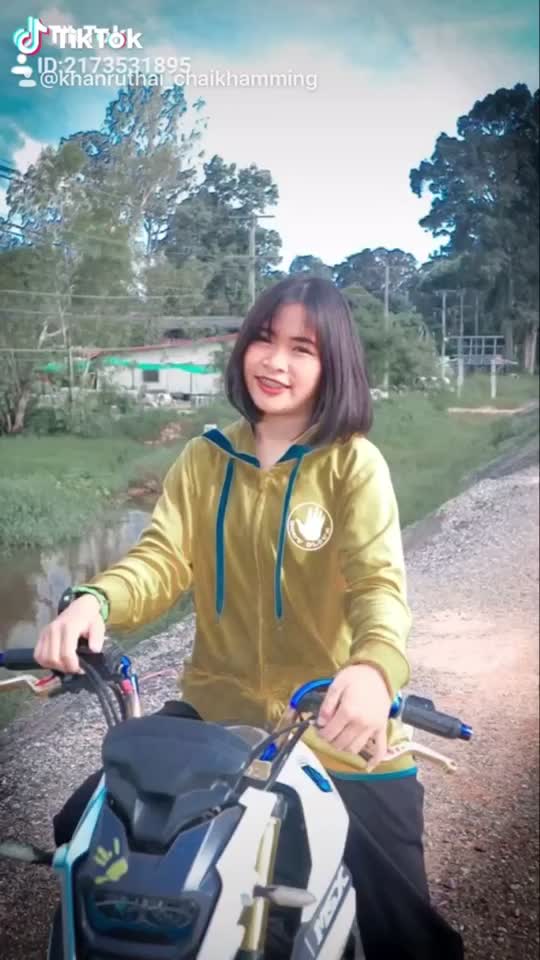 @น้องเหนือ นั้นแหม๋.
