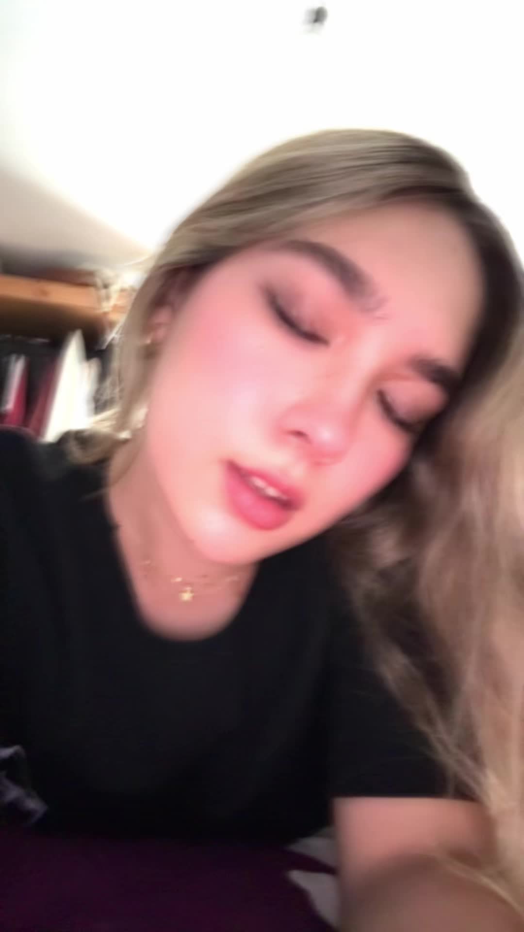@Valentina