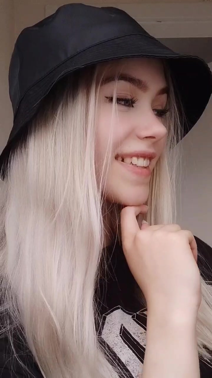 @Emily🤍